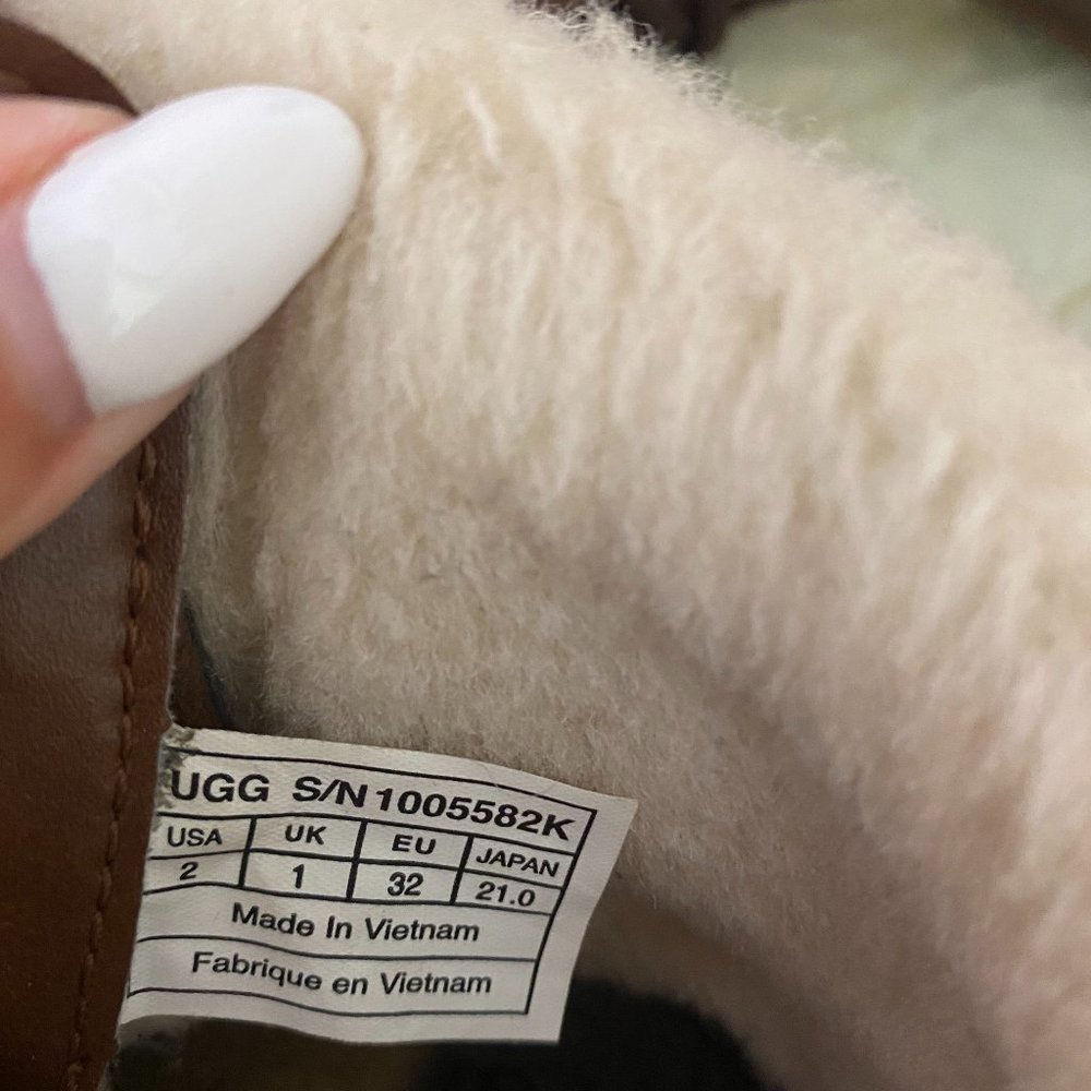 Kids Ugg snow boots